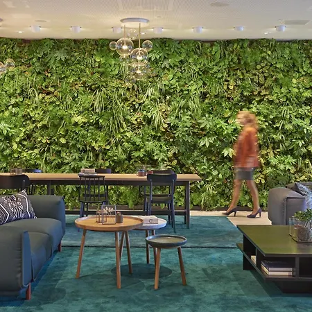 Hyatt Regency 5*