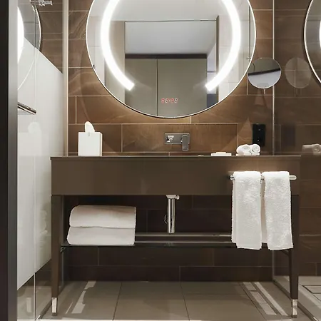 Hyatt Regency Ξενοδοχείο 5*