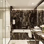 Hyatt Regency Hotel 5*