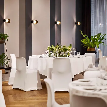 Отель Hyatt Regency