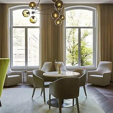 Hyatt Regency Amsterdam