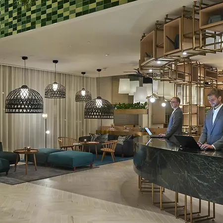 Hyatt Regency Отель