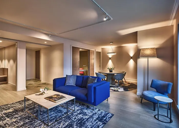 Hyatt Regency מלון 5*