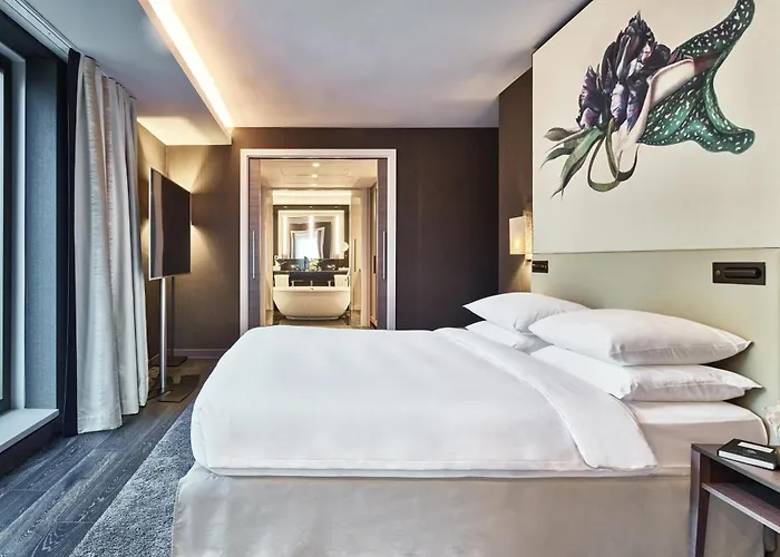 Отель Hyatt Regency